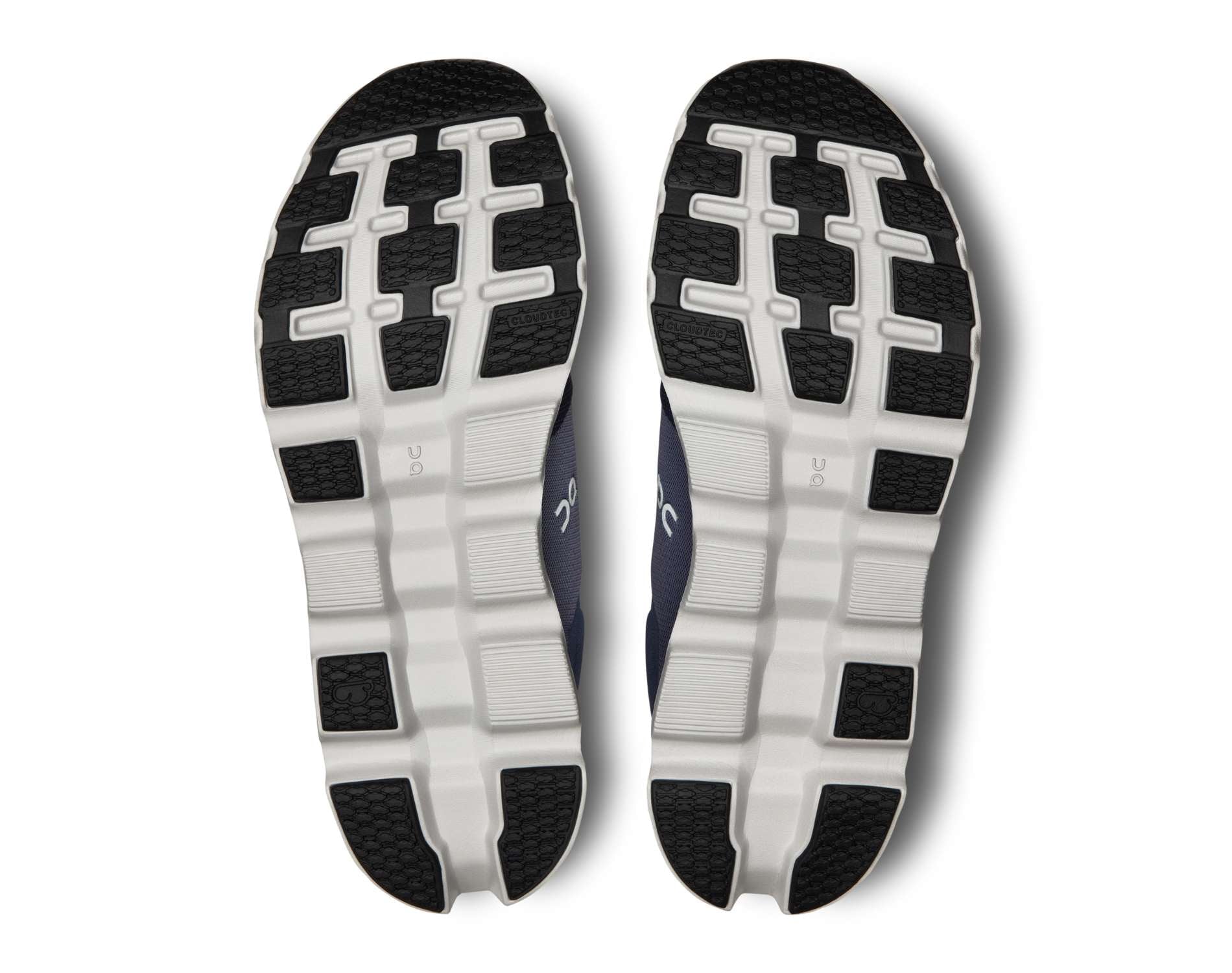 On Cloudstratus 3 Mens Running Shoes